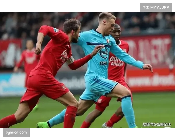 特温特主场攻势流畅，边中结合战术创造多次破门良机